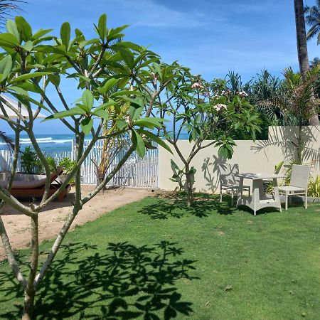 Lihinya Beach Villa Ahangama Luaran gambar